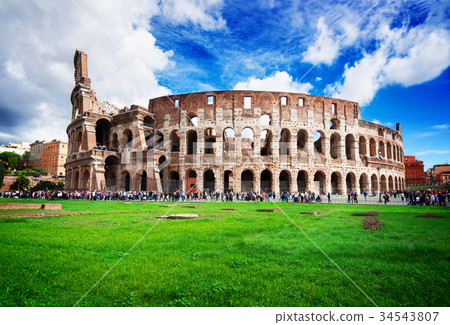 Colosseum at sunset in Rome, Italy Colosseum at sunset in Rome, Italy 34543807