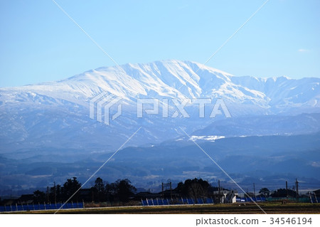 Ms. Tsukiyama (Japan) One hundred famous Japanese mountains 34546194