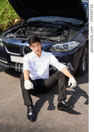 Automotive, Engineer, Mechanic 34548316