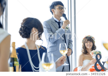 Casual Wedding-Groom Greeting-Reception-Next Meeting 34551326