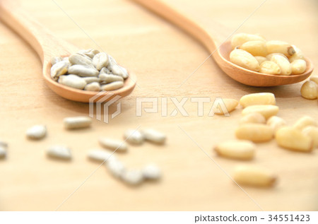 Sunflower seeds and pine nuts 34551423