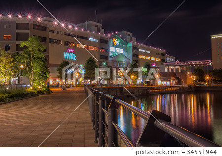 [Yokohama night view] Minato Mirai World Porters 34551944