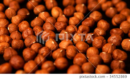 Peeled hazelnut kernels Peeled hazelnut kernels 34552869