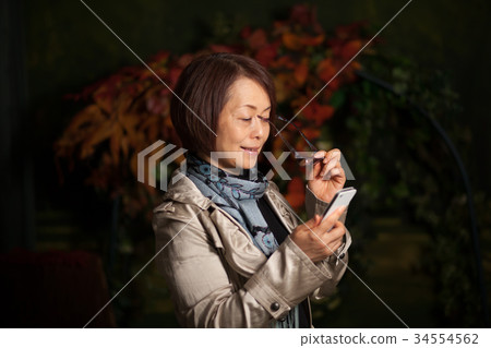 中女人智能手機 34554562