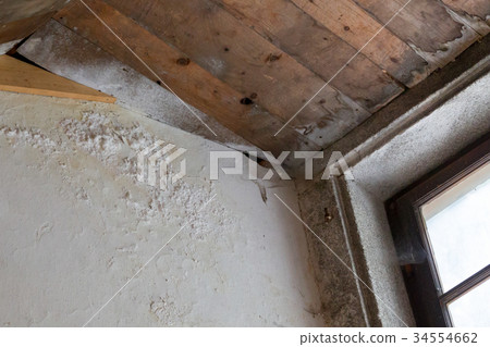 Water damaged ceiling and wall 34554662