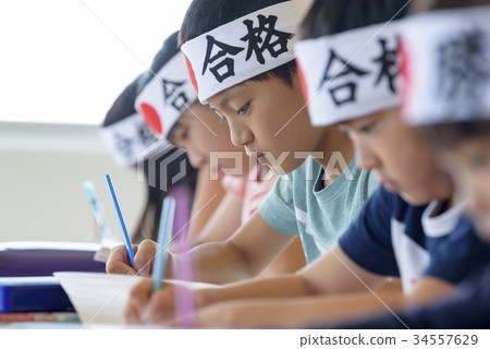 小學學生 小學生 男生 34557629