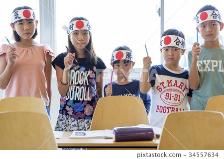 小學學生 小學生 教育 34557634