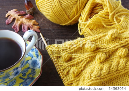 Yarn knitting 34562054