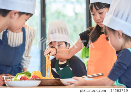 小學兒童烹飪教室 小學兒童烹飪教室 34563719