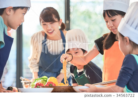 Primary school children cooking classroom 34563722