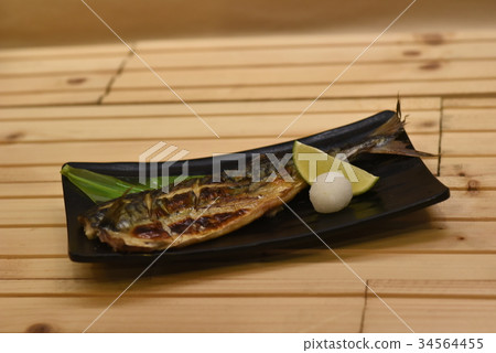 日式拉麵丼飯烤物 日式拉麵丼飯烤物 34564455