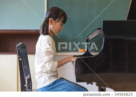 鋼琴小學 34565625