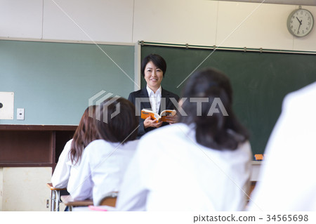 中小學班級 中小學班級 34565698