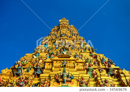 Hindu temple Sri Muthumariamman Thevasthanam 34569676