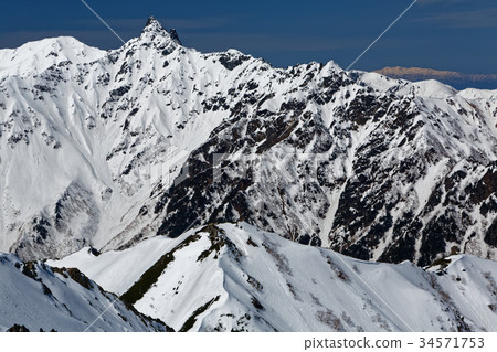 Kasumigatake of snowfall seen from the Northern Alps, Daijyodake 34571753