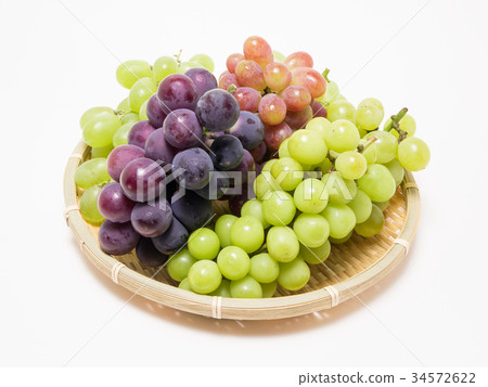 Assorted grapes 34572622