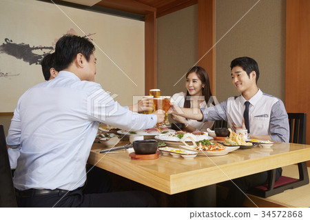 New employee, restaurant, business 34572868