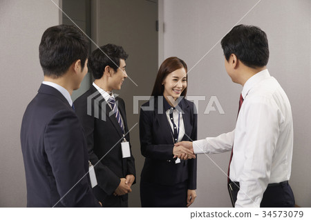 新員工，公司，業務 34573079