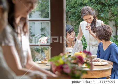女士茶黨 女士茶黨 34577095