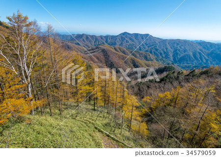 Mountain view in autumn season at Hangetsuyama. Mountain view in autumn season at Hangetsuyama. 34579059
