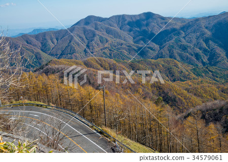 Mountain view in autumn season at Hangetsuyama. Mountain view in autumn season at Hangetsuyama. 34579061