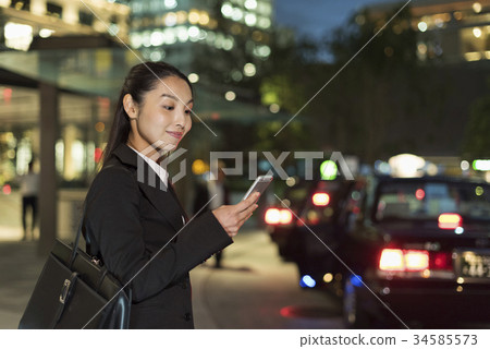 一個女人的生意 一個女人的生意 34585573