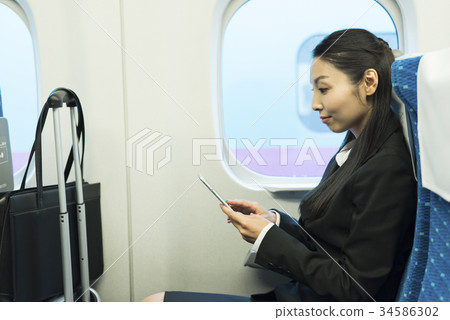 一個女人的生意 一個女人的生意 34586302