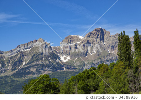 Mountain ridge at the Spanish Pyrenees Mountain ridge at the Spanish Pyrenees 34588916