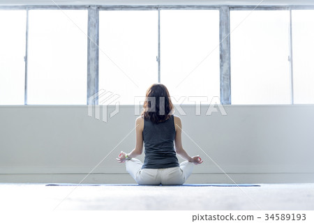 Meditation-Mindfulness 34589193