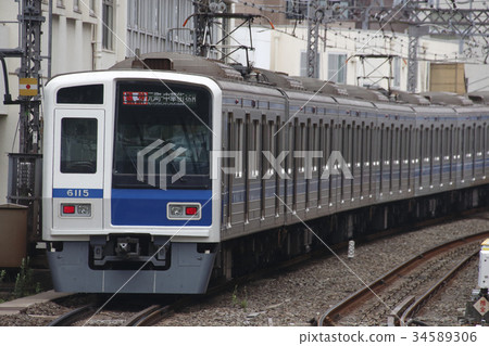東急東橫線直達：西武池袋線6000系列列車（通勤特快） 34589306