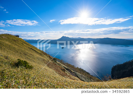 秋天的“北海道”摩週湖 34592865