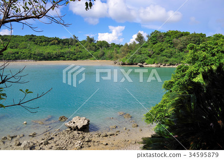 Caiquatic Strait 34595879