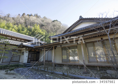 Yanaizu Kazokurason: A quiet mountain in one of the three largest Japanese Kokuzotori. A wooden tortoise with the best in wood. 34597981