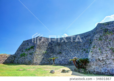 Nakagusu城堡廢墟 34601867