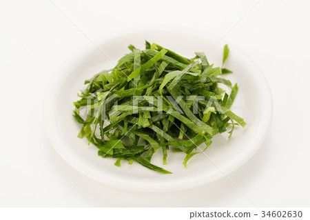 切碎的大葉子 切碎的大葉子 34602630