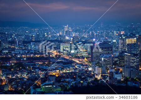 Seoul skyline in the night, South Korea. 34603186