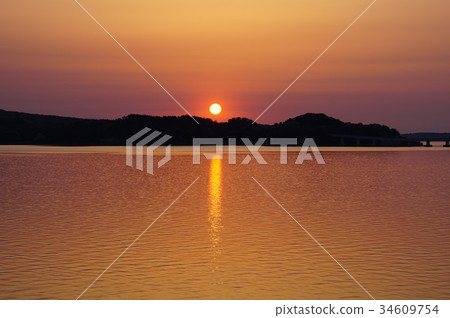 Sunrise seen from Nanao Bay Sunrise seen from Nanao Bay 34609754