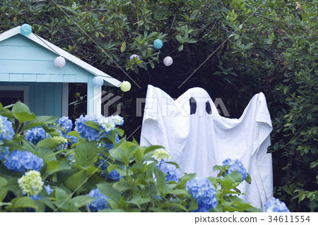 Ghost hut Ghost hut 34611554