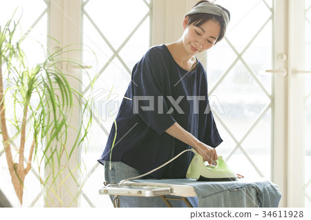 Woman lifestyle housework 34611928