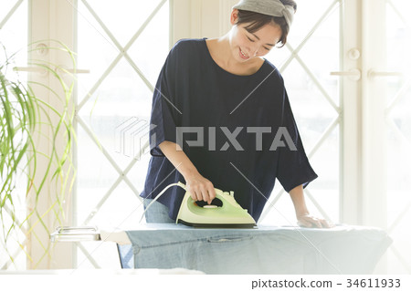 Woman lifestyle housework 34611933