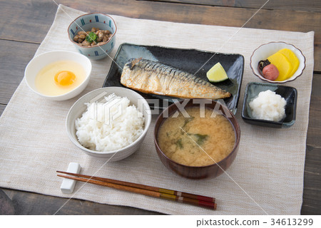 traditional japanese breakfast with mackerel traditional japanese breakfast with mackerel 34613299