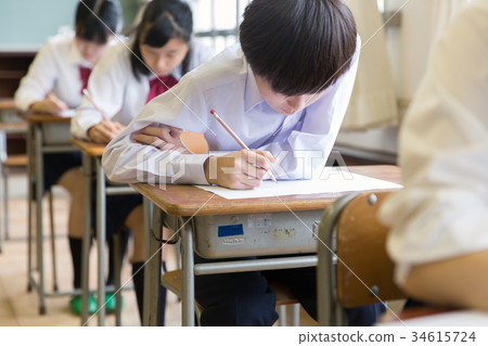 考試初中高中 34615724