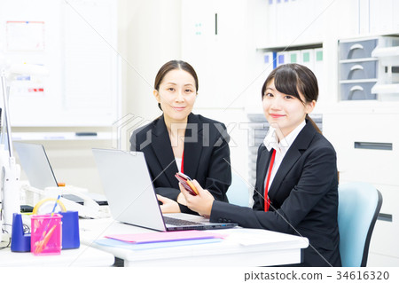 女性僱員OL新人教育商人薪金人計算機辦公室圖像企業圖像 34616320