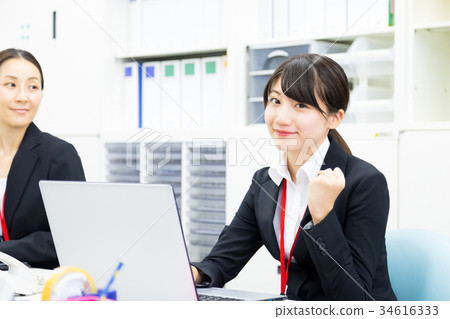 女性僱員OL新人教育商人薪金人計算機辦公室圖像企業圖像 34616333