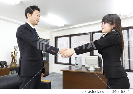 Business negotiation sales meeting business woman 34616865