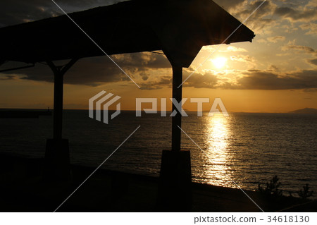 Sunset from Shimonada station platform 34618130