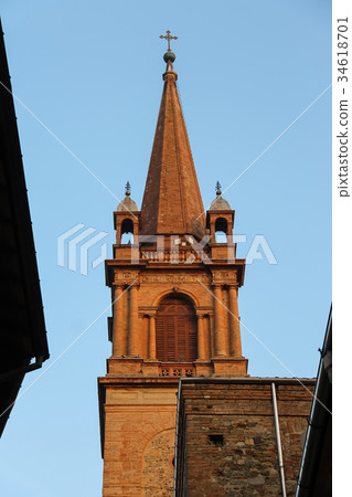 Church Tower in historic center of Vignola, Italy 34618701