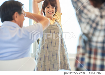 Nursing facility senior stretch 34619963