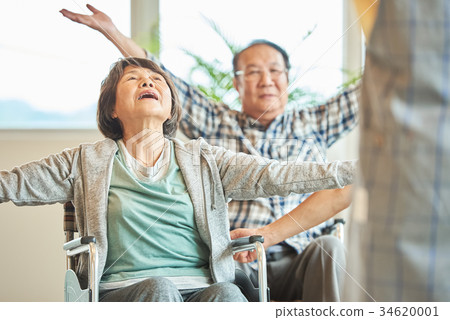 Nursing facility senior stretch Nursing facility senior stretch 34620001