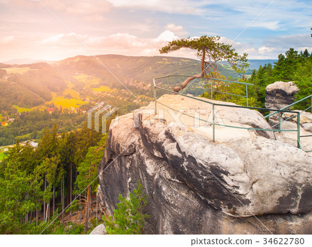 Viewpoint aboce Jizera valley in sandstone 34622780